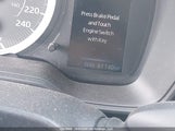 Toyota Corolla Le 5YFBPMBE7NP329585 снимка