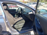 Hyundai Elantra Gt Gl KMHH35LEXJU042065 photo