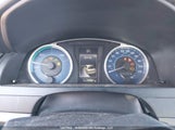 Toyota Camry Hybrid Le 4T1BD1FK1GU194189 photo