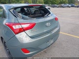 Hyundai Elantra Gt Gl KMHD25LE0DU039519 photo