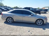 Volkswagen Passat Sel 1VWCN7A36DC138742 снимка