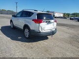 Toyota Rav4 Xle 2T3RFREV7FW270197 снимка
