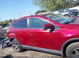 Toyota Rav4 Le 2T3BFREV8JW724287 снимка