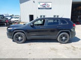 Jeep Cherokee Sport 1C4PJMAB3GW170749 снимка