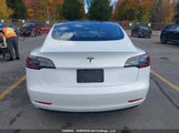Tesla Model 3 Rwd 5YJ3E1EA8PF481794 fotografie