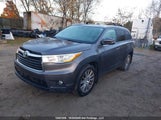 Toyota Highlander Xle 5TDJKRFH1FS173693 снимка