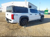 Toyota Tacoma Double Cab/Sr5/Trd Sport/Trd Off Road/Ltd 3TYLB5JN7RT042646 снимка