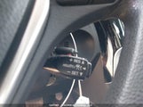 Toyota Corolla Le 2T1BURHE1JC101704 снимка