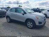 Chevrolet Trax Ls 3GNCJKSBXFL228174 снимка