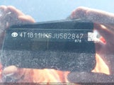 Toyota Camry L/Le/Xle/Se/Xse 4T1B11HK6JU562847 fotografie