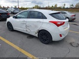 Hyundai Elantra Gt KMHD25LE6DU100422 снимка