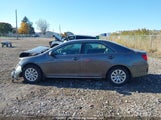 Toyota Camry Le 4T1BF1FK6EU323311 снимка