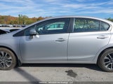 Honda Civic 2HGFB2F52FH052772 photo