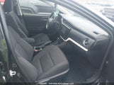 Toyota Corolla Im JTNKARJE2JJ562073 снимка
