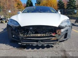 Tesla Model S 70D/85D/P85D 5YJSA1H20FFP75166 fotografie