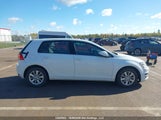 Volkswagen Golf 3VW217AU9FM063858 снимка