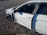 Hyundai Elantra Essential Ivt With Hyundai Smartsense Package KMHLM4AGXNU260454 photo