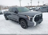 Toyota Tundra Crewmax Limited 5TFJA5EC2RX028856 photo