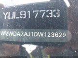 Volkswagen Golf WVWDA7AJ1DW123629 снимка