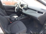 Toyota Corolla Le 5YFBPMBE2NP281798 fotografie