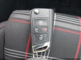 Volkswagen Golf Gti 5-Door/5-Door Autobahn 3VW447AU6JM271530 photo