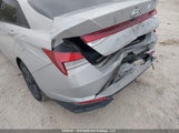 Hyundai Elantra Preferred Ivt With Sun And Tech Package KMHLM4AG4NU318400 photo