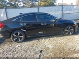 Honda Civic Touring 2HGFC1F96JH101331 снимка