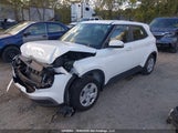 Hyundai Venue Se KMHRB8A3XMU070186 снимка