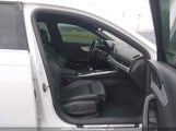 AUDI A4 2.0T TECHNIK WAUFNAF49HN****** снимка