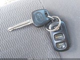 Toyota Camry Le/Xle/Se 4T1BF32K95U104473 photo