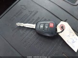 Toyota Rav4 Le 2T3BFREV2JW813787 снимка