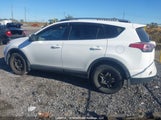 Toyota Rav4 Le 2T3BFREV2JW818505 снимка