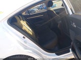 Hyundai Elantra Preferred With Sun And Safety Package Auto Ivt KMHD84LF5LU100489 снимка