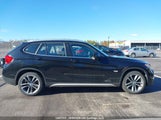 BMW X1 xDrive28I WBAVL1C56CVR75813 снимка