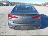 Hyundai Elantra Essential KMHD74LF1KU786967 снимка