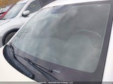 Hyundai Elantra Se/Value/Limited KMHD84LF8HU134062 photo