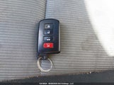 Toyota Prius C Technology JTDKDTB34E1571658 снимка