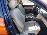 BMW 3 Series WBA8A3C57GK688308 fotografie