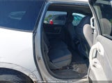 Chevrolet Traverse Ls 1GNKREED7BJ175664 снимка