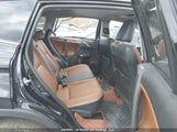 Toyota Rav4 Limited 2T3DFREV2JW725363 снимка