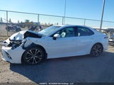 Toyota Camry L/Le/Xle/Se/Xse 4T1B11HK7JU618147 снимка