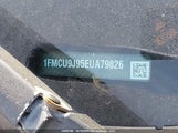 Ford Escape Titanium 1FMCU9J95EUA79826 fotografie