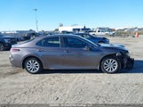 Toyota Camry Se/Se Night Shade 4T1G11AK5MU438105 fotografie