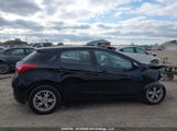 Hyundai Elantra Gt Gl KMHD25LH7GU330887 photo