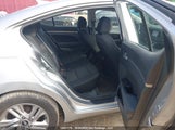 Hyundai Elantra Preferred With Sun And Safety Package Auto Ivt KMHD84LF7LU928964 fotografie