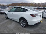 Tesla Model Y Long Range 5YJYGDEEXMF295416 снимка