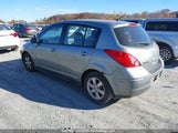Nissan Versa 3N1BC13E08L387034 fotografie