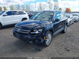 Volkswagen Tiguan Comfortline WVGMV7AX4HK022974 fotografie