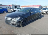 Mercedes-Benz E-Class E 550 WDDKJ7DB7CF173127 photo