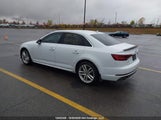 Audi A4 WAUCNAF4XJN005562 снимка